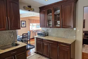 15-50 Waters Edge Dr, Bayside, NY 11360 - Photo 8