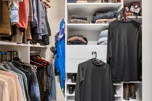 15-50 Waters Edge Dr, Bayside, NY 11360 - Photo 14