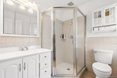 14 Eagles Bluff, Rye Brook, NY 10573 - Photo 32