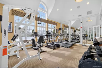 310 Bridgeview Drive, Poughkeepsie, NY 12601 - Photo 32