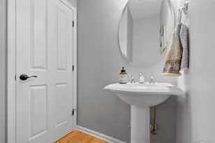 310 Bridgeview Dr, Poughkeepsie, NY 12601 - Photo 16
