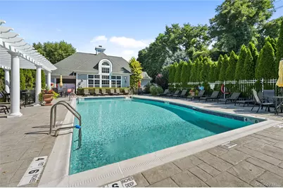 310 Bridgeview Drive, Poughkeepsie, NY 12601 - Photo 34