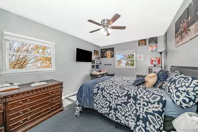 824 Lawrence Court, West Hempstead, NY 11552 - Photo 10