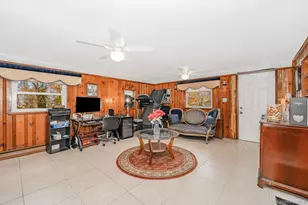 824 Lawrence Ct, West Hempstead, NY 11552 - Photo 8