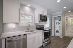 146 Montauk Hwy, Westhampton, NY 11977 - Photo 2