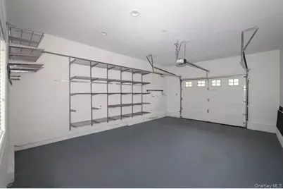 146 Montauk Highway #14, Westhampton, NY 11977 - Photo 10