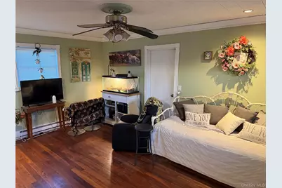 11 Bittermint, Islip, NY 11751 - Photo 12