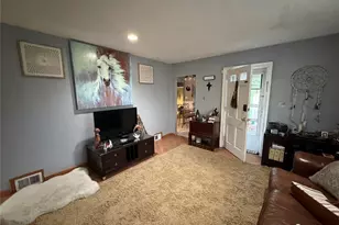 11 Bittermint, Islip, NY 11751 - Photo 2