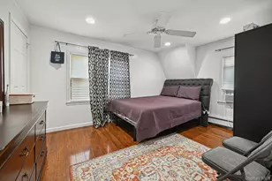 13 Herbert Ave, Port Washington, NY 11050 - Photo 8