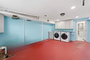 160-09 86th St, Howard Beach, NY 11414 - Photo 8