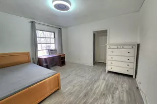 55-23 31st Ave, Woodside, NY 11377 - Photo 6