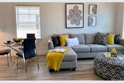 148 South Front Street #PH318, Farmingdale, NY 11735 - Photo 4