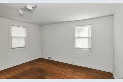 252 Toronto Avenue, Massapequa, NY 11758 - Photo 14