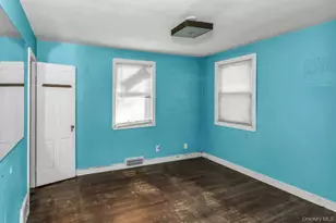 252 Toronto Ave, Massapequa, NY 11758 - Photo 12