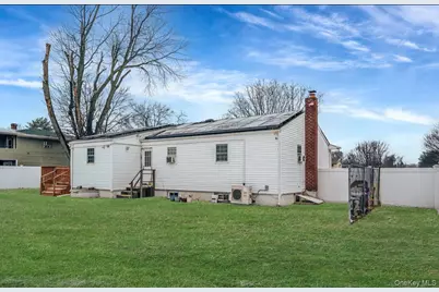 160 Stahley Street, Brentwood, NY 11717 - Photo 20