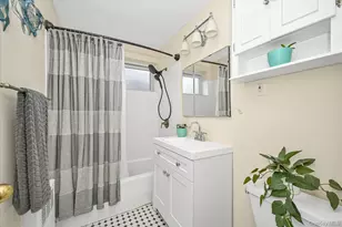 32 Pearsall Ave, Glen Cove, NY 11542 - Photo 14