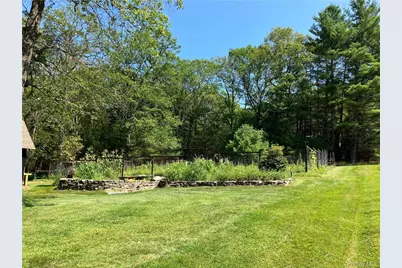 283 Lakeview Drive, Highland Lake, NY 12743 - Photo 18