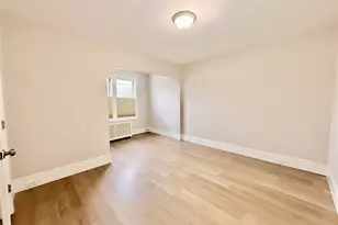 678 Willis Ave, Williston Park, NY 11596 - Photo 4