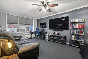 365 Bronx River, Yonkers, NY 10704 - Photo 2