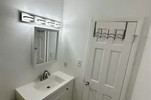 14 Nagle, Central Islip, NY 11722 - Photo 16