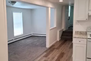 15 Quaker Hill Rd, Pleasant Valley, NY 12569 - Photo 4