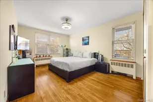 1015 Old Post Rd, Mamaroneck, NY 10543 - Photo 16