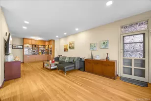 1015 Old Post Rd, Mamaroneck, NY 10543 - Photo 6