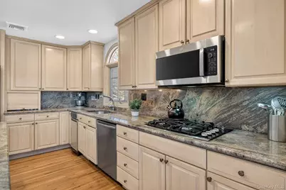 5 Raleigh Drive, New City, NY 10956 - Photo 10