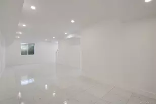 1 Manhasset Ave, Port Washington, NY 11050 - Photo 22