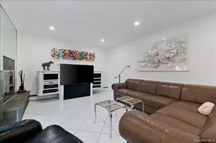 3427 Carey Ln, Baldwin, NY 11510 - Photo 10