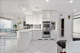 3427 Carey Ln, Baldwin, NY 11510 - Photo 8