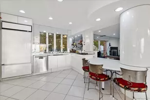 3427 Carey Ln, Baldwin, NY 11510 - Photo 6