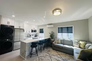 81-22 77th Ave, Glendale, NY 11385 - Photo 2