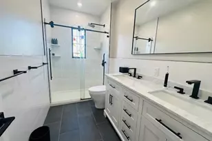 81-22 77th Ave, Glendale, NY 11385 - Photo 8