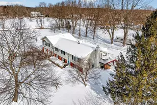 32 Louise Ln, Hopewell Junction, NY 12533 - Photo 2