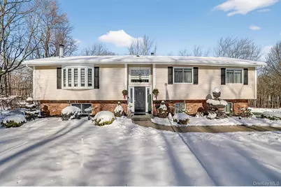 13 Watergate Drive, Amawalk, NY 10501 - Photo 1