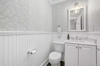 107 Munson Street, Port Chester, NY 10573 - Photo 16