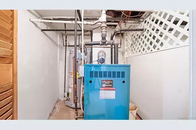 10823 174th Street, Jamaica, NY 11433 - Photo 22