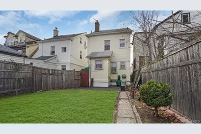 10823 174th Street, Jamaica, NY 11433 - Photo 24