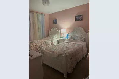 33 Loughlin Dr, Shirley, NY 11967 - Photo 6