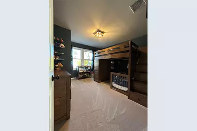 33 Loughlin Dr, Shirley, NY 11967 - Photo 4