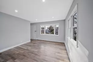 139 Madison St, Mastic, NY 11950 - Photo 6