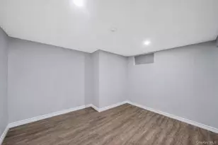 139 Madison St, Mastic, NY 11950 - Photo 26