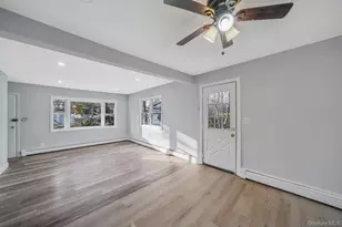 139 Madison St, Mastic, NY 11950 - Photo 8