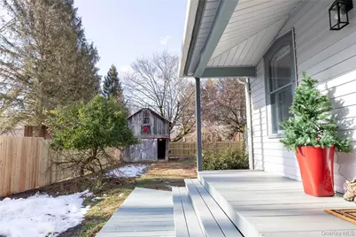 244 Broadway, Port Ewen, NY 12429 - Photo 26