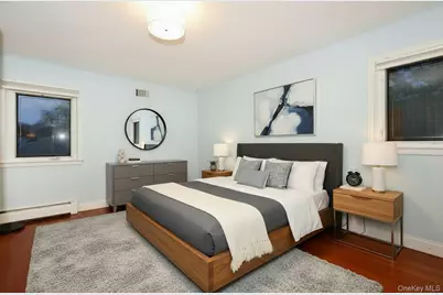 116 Nottingham Road, Manhasset Hills, NY 11040 - Photo 18