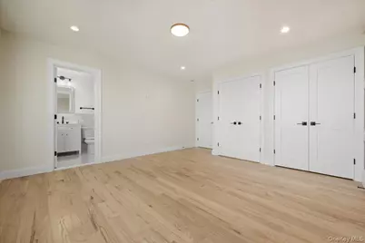 27 Poppy Lane, Levittown, NY 11756 - Photo 36