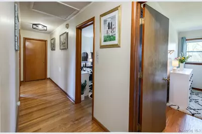 394 Smith Road, Hyde Park, NY 12538 - Photo 28