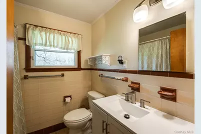 394 Smith Road, Hyde Park, NY 12538 - Photo 26