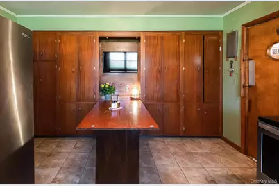 394 Smith Road, Hyde Park, NY 12538 - Photo 16